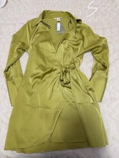H&M satin wrap dress featuring a collar, long sleeves  picture