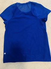 Lululemon Athletica Women's Basic T-Shirt Light Blue, Size 8 picture
