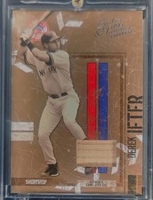 2004 Donruss Leather & Lumber - Derek Jeter #96 Materials Bat /100 (MEM) picture