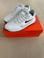 Nike Victory Pro 4 Wide Golf Shoes: Size 9 White/Black (Worn Once) picture