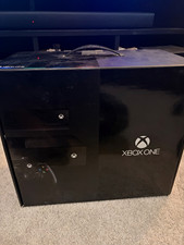 Microsoft Xbox One Day One 2013 Console Black w/ Controller, Kinect, HDMI, Box picture
