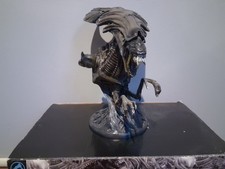 Palisades Alien Queen Bust Statue Aliens Figure Limited Edition G2U picture