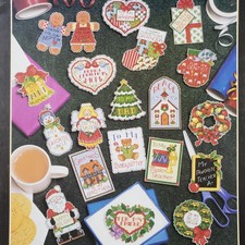 Dimensions Favorite Friends Christmas Ornaments Cross Stitch Leaflet 230 Vtg picture