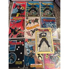 LOT- Vigilante Vol. 1, 16 Comics picture