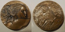 Commemorative Medal 50th Anniversary Redemption Trento and Trieste 1918-68 Italy picture