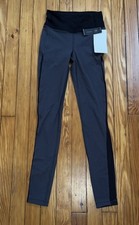 NEW Lululemon Smooth Stride Full Length Tight Leggings Gray Black Size 2 picture