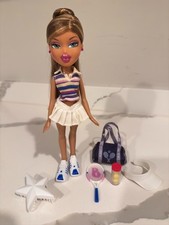 Vintage 2005 Bratz Play Sportz “Tennis Ace” Fianna Doll – MGA Entertainment picture