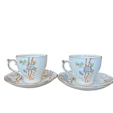 Roslyn England Fine Bone China Picta 8156 Floral Tea Cup & Saucer Set of 4 picture