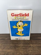 Vintage 1978 Garfield Strip Adhesive Bandages, Quantasia, 100 3/4x3- New Sealed picture