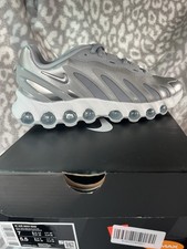 Nike Air Max DN8 Wolf Grey Metallic Silver Size 5.5mens/ 7womens picture