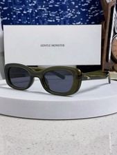 Gentle Monster ORACLE.S Women's Cat-Eye Sunglasses (Oval/Small-Face Fit) picture