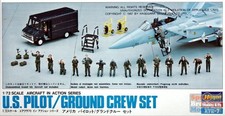 HAS35007 1:72 Hasegawa Modern US Pilot & Ground Crew Set picture