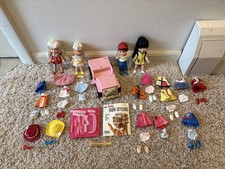 Vintage 1965 Remco Pocketbook Dolls Heidi, Hildy, Jan, Herby w/car lot picture