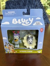 Bluey  Spring Time 2-Pack with Bluey & Muffin Figures New in Package SKU TRSU picture