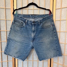 Vintage Y2k/90s Levis cut off  trendy mid length shorts picture