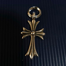 chrome hearts cross pendant picture
