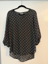 maurices Black & White Plaid Criss-Cross V-Neck 3/4 Sleeve Blouse M picture