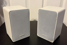 Realistic Minimus 7 Speaker Pair 40-2045 White 40W 8 Ohm Radio Shack picture