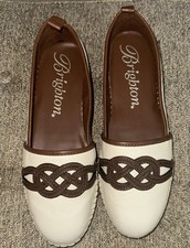 Brighton Women’s Laser Espadrill Evita White 10M Brand New Never Worn picture