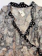 CATO Womens Top Size XL Black White  Sexy Wrap Waist Low Cut NEW NWT picture