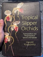Tropical Slipper Orchids: Paphiopedilum and Phragmipedium Species and Hybrid.D30 picture