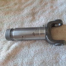 2-3-5221KX 1310 Series - 16 Spline Driveshaft Slip Yoke - 1.375