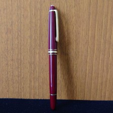 Montblanc Meisterst ck Fountain Pen 14K picture
