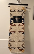 Pendleton White Sands Sherpa Southwestern Fleece Throw Blanket 50