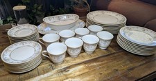VTG 1970s Noritake Ivory Gallery Floral Dinnerware 42 PC set 7246 Made in Japan picture