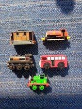 RARE 5 UNIQUE Thomas The Tank Train 2 Wooden,1993 ERTL,1998 ERTL,2002 VINTAGE 🚂 picture