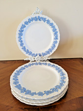 WEDGWOOD QUEENSWARE LAVENDER ON CREAM SHELL EDGE DINNER PLATES SET OF 4 picture