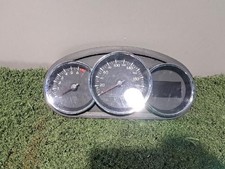 2010 Renault SM3 Instrument Cluster OEM 250450023R picture