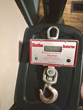 Chatillon Centurion DWT 1000 Digital Hanging Scale 1000 lb, 0.5 lb Resolution picture