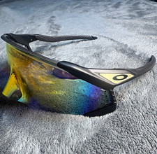 Oakley kato picture