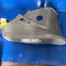 Can-Am Outlander 650 XT 16 Fender Right Rear 715002598 55533 picture