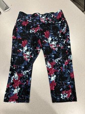 Women's Livi Lane Bryant 18/20 Floral Pattern High Rise Capri Leggings picture