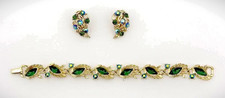 Vintage Signed Lisner Green Marquise & Rhinestone Leaf Bracelet Clip Earring Set picture