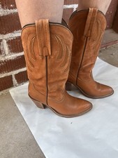 Vintage 1970s Frye Women’s Leather Cowboy Boots Stacked Heels Sz 7.5 made in USA picture