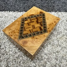 Gargiulo Salvatore Inlaid Wood Trinket Box Italy (3.25