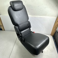 2017-2024 Chrysler Pacifica 2nd Row Middle Jump Seat Black Leather OEM picture