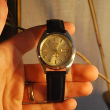 SEIKO 5 vintage 00s' automatic winding watch with skeleton case back picture