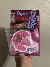 Bratz Bratziez Sweetheartz Seriez Plush Keychain CONFIRMED SASHA (New Open Box) picture