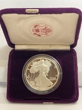 1988 S American Silver Eagle One Ounce Proof  w/velvet Case picture