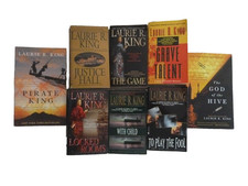 NINE (9) LAURIE R. KING paperbacks: 6 Mary Russell & 3 Kate Martinelli picture