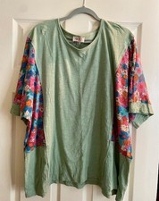 GiGio Plus Womens Blouse Green and floral Print XL picture