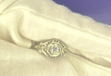 Antique Solid 18k White Gold Diamond Ring picture