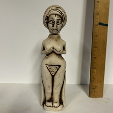 ANCIENT INDUS VALLEY HARAPPAN TERRACOTTA  FERTILITY FIGURINE picture