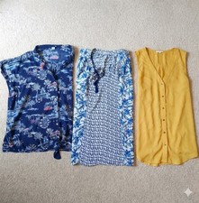 Women's Lightweight Tops | Navy | Yellow | Size XL Shirts picture