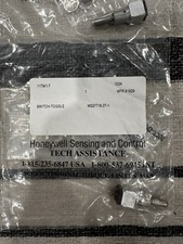 Honeywell MicroSwitch Toggle Switch 11TW1-7 | MS27718-27-1 | Mil-Spec picture