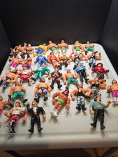 Lot Of 31 Vintage Hasbro WWF WWE Wrestling Figures picture